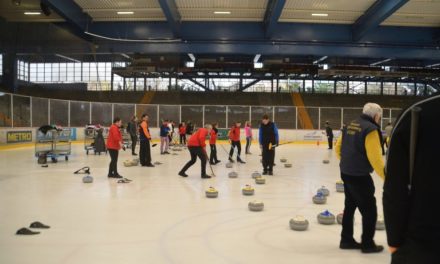 How to Get Involved in Curling in Düsseldorf